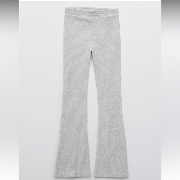 Aerie Groove-On Velour High Waisted Flare Pant Medium Heather Gray Size M - Picture 9 of 9